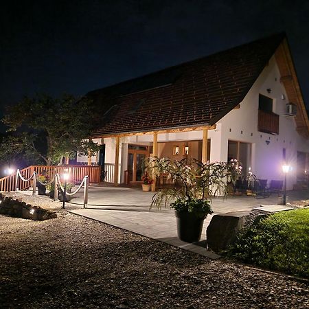 Rooms & Wine Lilek Шентиль Екстер'єр фото