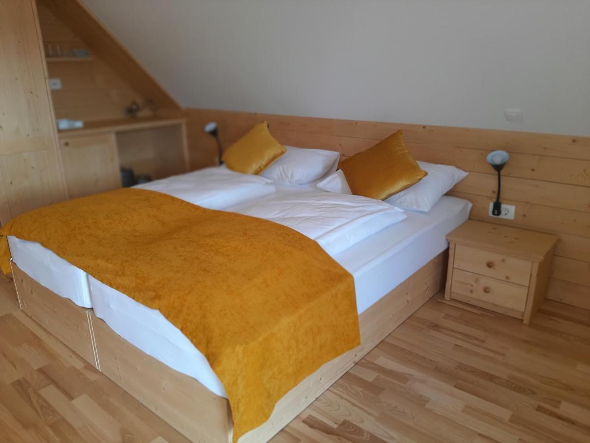 Rooms & Wine Lilek Шентиль Екстер'єр фото